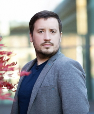 Dr Marcin Zubek